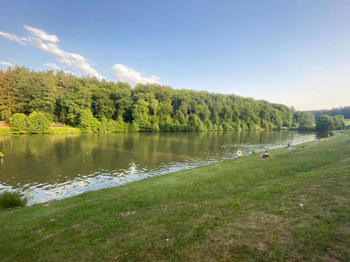 Pension-Ferienwohnung Liesbachtal Direkt Am Waldrand Bayerische Rhoen Schönau an der Brend Exteriör bild