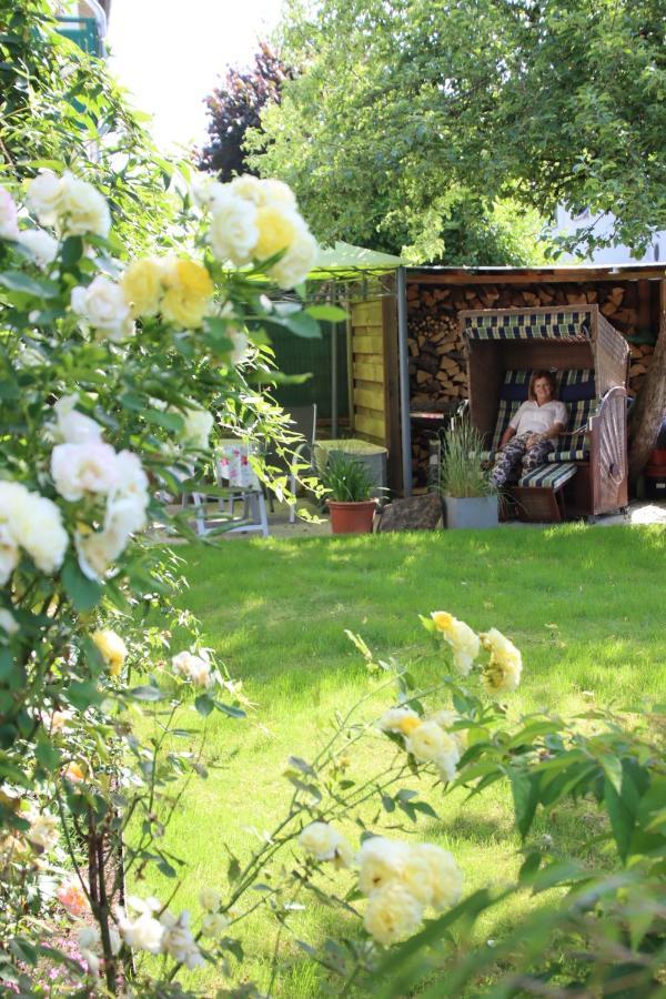 Pension-Ferienwohnung Liesbachtal Direkt Am Waldrand Bayerische Rhoen Schönau an der Brend Exteriör bild